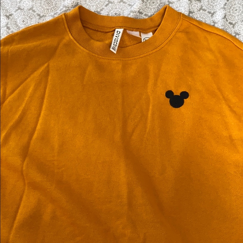 Disney crew neck sweatshirt